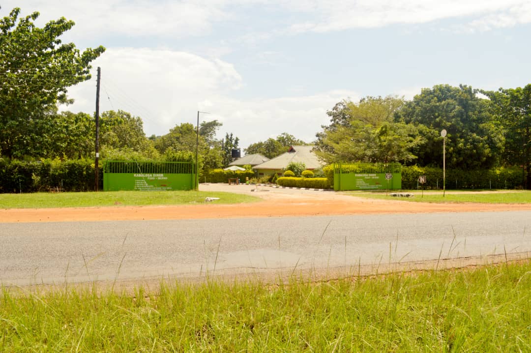 About Kabalega Lodge